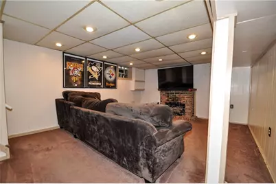 1011 Santa Monica Drive, Port Vue, PA 15133 - Photo 18