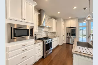 304 Market House Cir, Cranberry Township, PA 16066 - Photo 6
