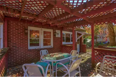1111 Connoquenessing Ter, Ellwood City, PA 16117 - Photo 6