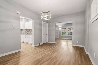 2313 Tilbury Ave, Pittsburgh, PA 15217 - Photo 10