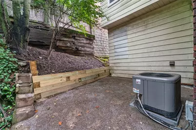 2313 Tilbury Ave, Pittsburgh, PA 15217 - Photo 38
