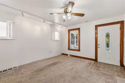 947 Center Ave, Pittsburgh, PA 15229 - Photo 4