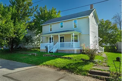 1211 Lawn Ave, Connellsville, PA 15425 - Photo 2