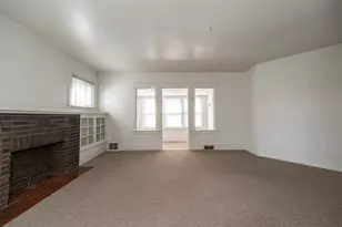 423 Center Ave, Greensburg, PA 15601 - Photo 14