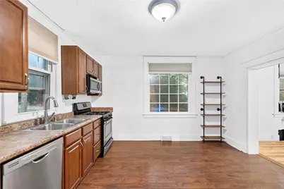 658 Penn Avenue Pl, New Brighton, PA 15066 - Photo 10