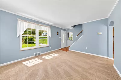 2889 Woodland Cir, Hampton, PA 15101 - Photo 10