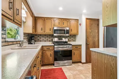 909 Our Way, North Huntingdon, PA 15642 - Photo 4