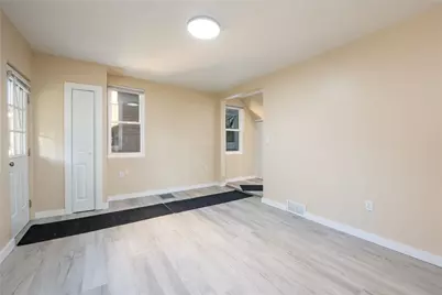 425 W 1st Ave, Derry Boro, PA 15627 - Photo 6