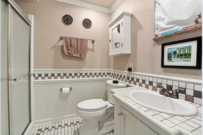 752 Country Club Drive, Pittsburgh, PA 15228 - Photo 12