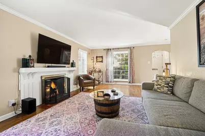 752 Country Club Drive, Pittsburgh, PA 15228 - Photo 4