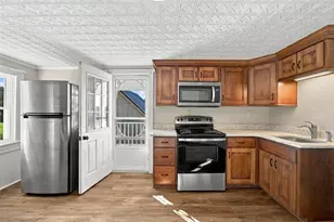 132 Grupp Ln, Muddy Creek Township, PA 16037 - Photo 16