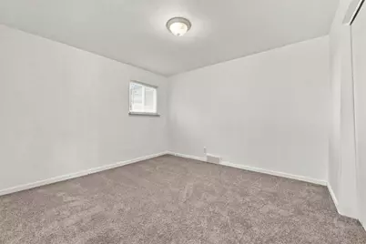 421 Erie Ave, Glassport, PA 15045 - Photo 22