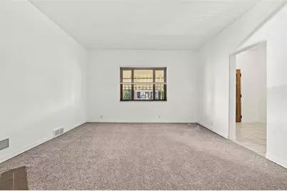 421 Erie Ave, Glassport, PA 15045 - Photo 8