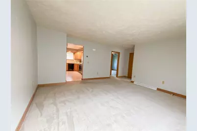 2902 Darlington Rd #504, Chippewa Township, PA 15010 - Photo 6