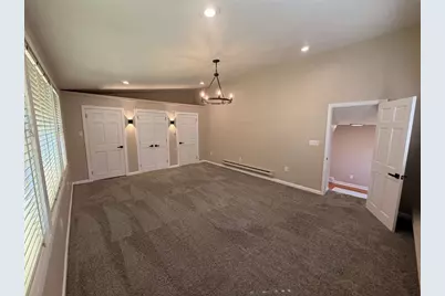 228 Houston Rd, Ross Twp, PA 15237 - Photo 12