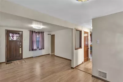 2116 Calvin St, McKeesport, PA 15132 - Photo 2