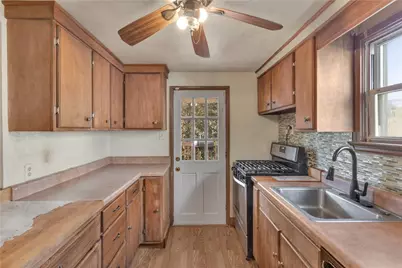 2116 Calvin St, McKeesport, PA 15132 - Photo 8