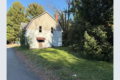 71 Jefferson St, Uniontown, PA 15401 - Photo 2