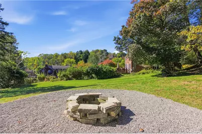11527 Joan Dr, Pittsburgh, PA 15235 - Photo 24