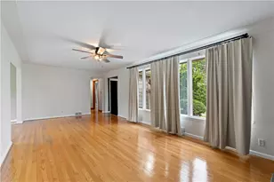 713 1/2 Maple Dr, Monongahela, PA 15063 - Photo 10