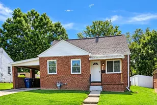 1003 Sunset Blvd, Ellwood City, PA 16117 - Photo 1