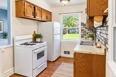 1003 Sunset Blvd, Ellwood City, PA 16117 - Photo 10
