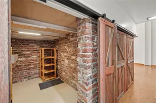 2250 Mary St, Pittsburgh, PA 15203 - Photo 4