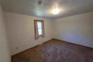 1106 Creighton Ave, Pitcairn, PA 15140 - Photo 8