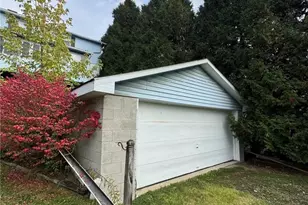 342 S Hamilton Ave, Greensburg, PA 15601 - Photo 4