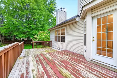 707 Dunbury Ct, Seven Fields Boro, PA 16046 - Photo 8