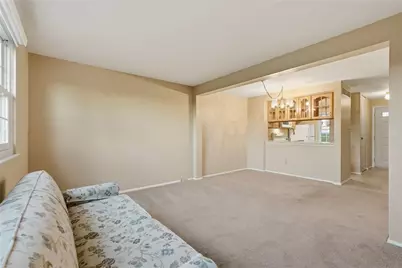 4 Shadow Dr, Pittsburgh, PA 15227 - Photo 16