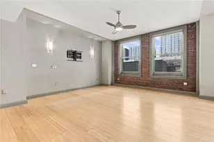 306 Fourth Ave, Pittsburgh, PA 15222 - Photo 10