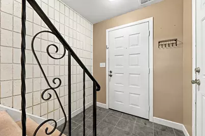 236 Woodbridge Drive, Ross Twp, PA 15237 - Photo 4