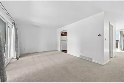 236 Woodbridge Drive, Ross Twp, PA 15237 - Photo 10
