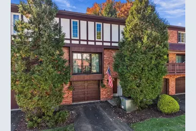 236 Woodbridge Drive, Ross Twp, PA 15237 - Photo 2