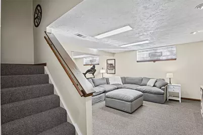 130 Woodbine Dr, Cranberry Township, PA 16066 - Photo 32
