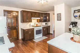 1062 Mansfield Ave, White Township, PA 15701 - Photo 16