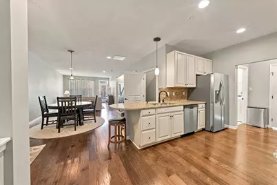 2000 Connecticut Ln, Pittsburgh, PA 15143 - Photo 6