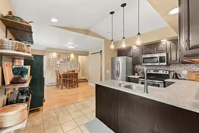 5567 Camelia Street, Pittsburgh, PA 15201 - Photo 2