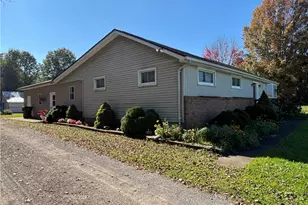 238 Buckwalter Rd, Shenango Township, PA 16142 - Photo 1