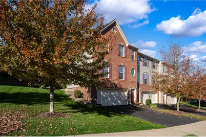 210 Broadstone Dr, Adams Township, PA 16046 - Photo 2