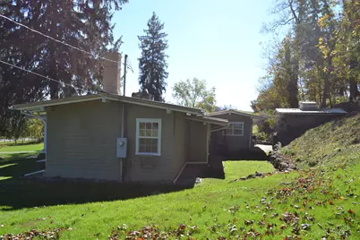 323 Banning Rd., Lower Tyrone Township, PA 15428 - Photo 6