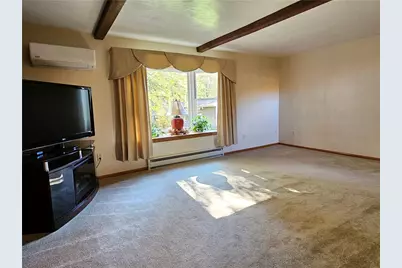 318 Euclid Rd, Clay Township, PA 16001 - Photo 6