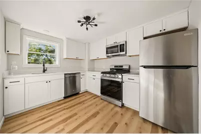 3942 Vinceton St, Pittsburgh, PA 15214 - Photo 8