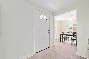 1042 Lindberg Ave, Pittsburgh, PA 15120 - Photo 6