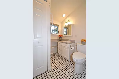 6412 Nicholson Street, Pittsburgh, PA 15217 - Photo 16