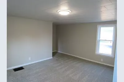 1189 Farm Rd, South Union Township, PA 15401 - Photo 14