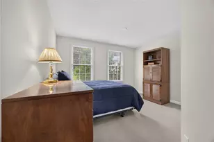 1038 Woodlawn Dr, North Strabane, PA 15317 - Photo 16