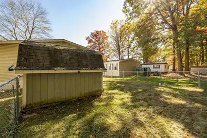 31 Emerald Dr, Pine Township, PA 16127 - Photo 12
