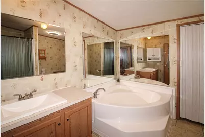 832 Fellsburg Rd, Rostraver, PA 15012 - Photo 18